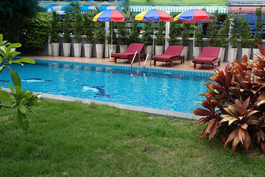The Right Resort Pattaya Dış mekan fotoğraf